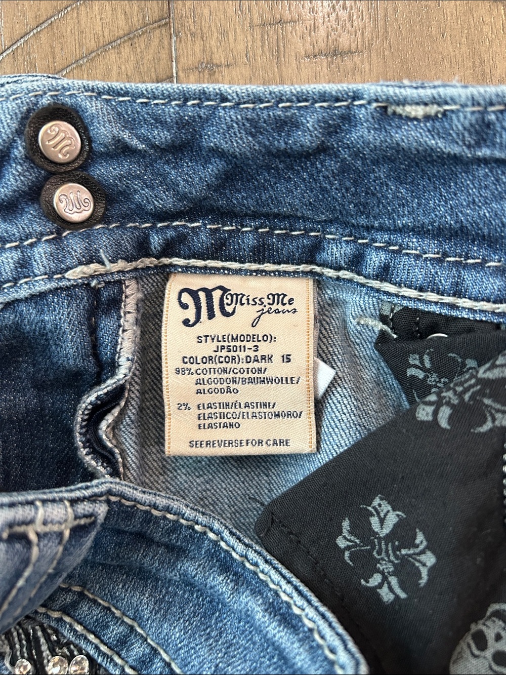 Miss Me Women’s Bootcut Jeans JP5011-3 waist 30 inseam 31 (hemmed) (H-37) - Picture 4 of 8